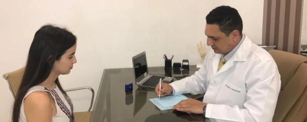 Dr. Walter Pettersen ortopedista especialista em cirurgia da mão em Governador Valadares e Vale do Rio Doce